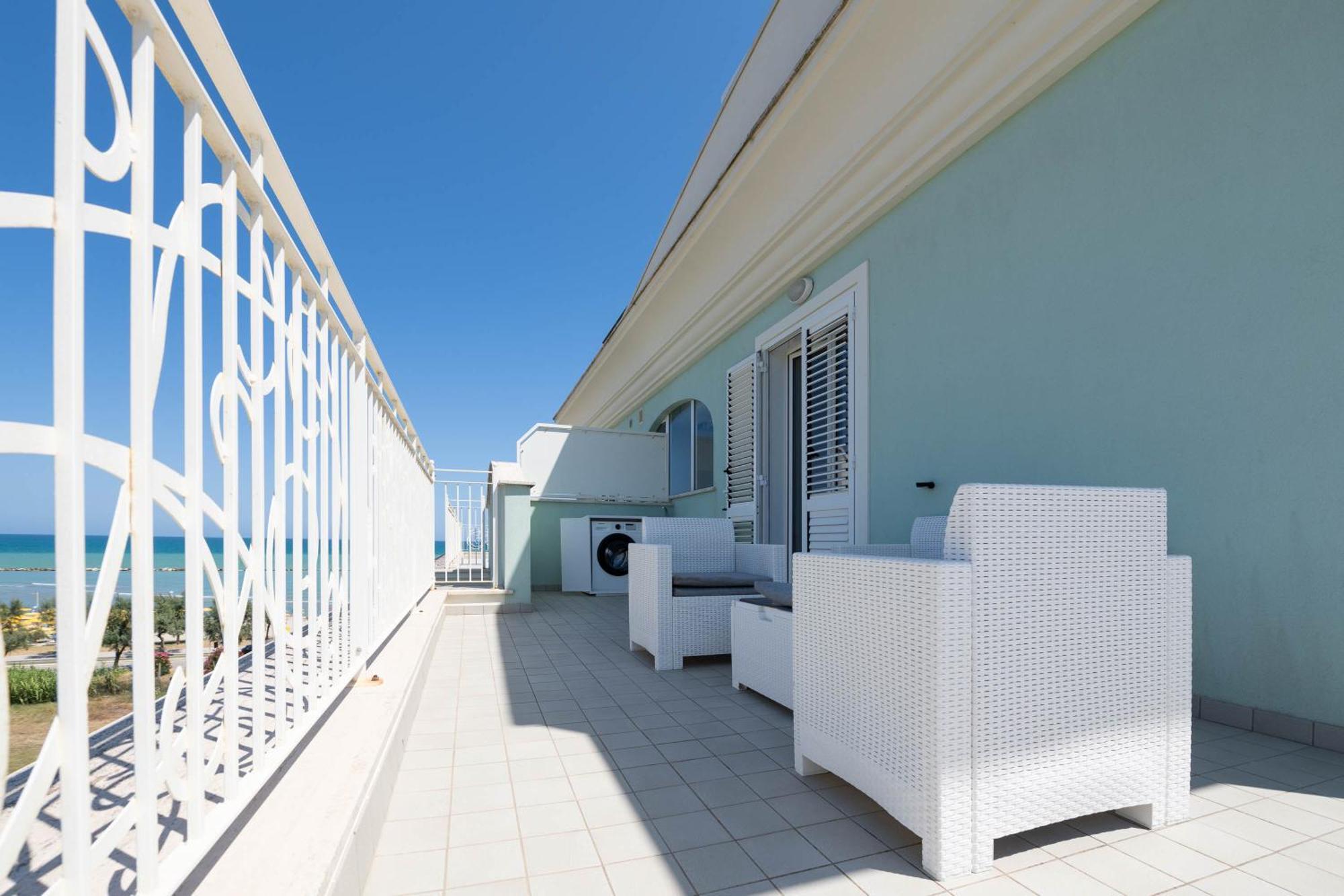 Apartamento Altomare - Vibra Villa Rosa Di Martinsicuro Exterior foto