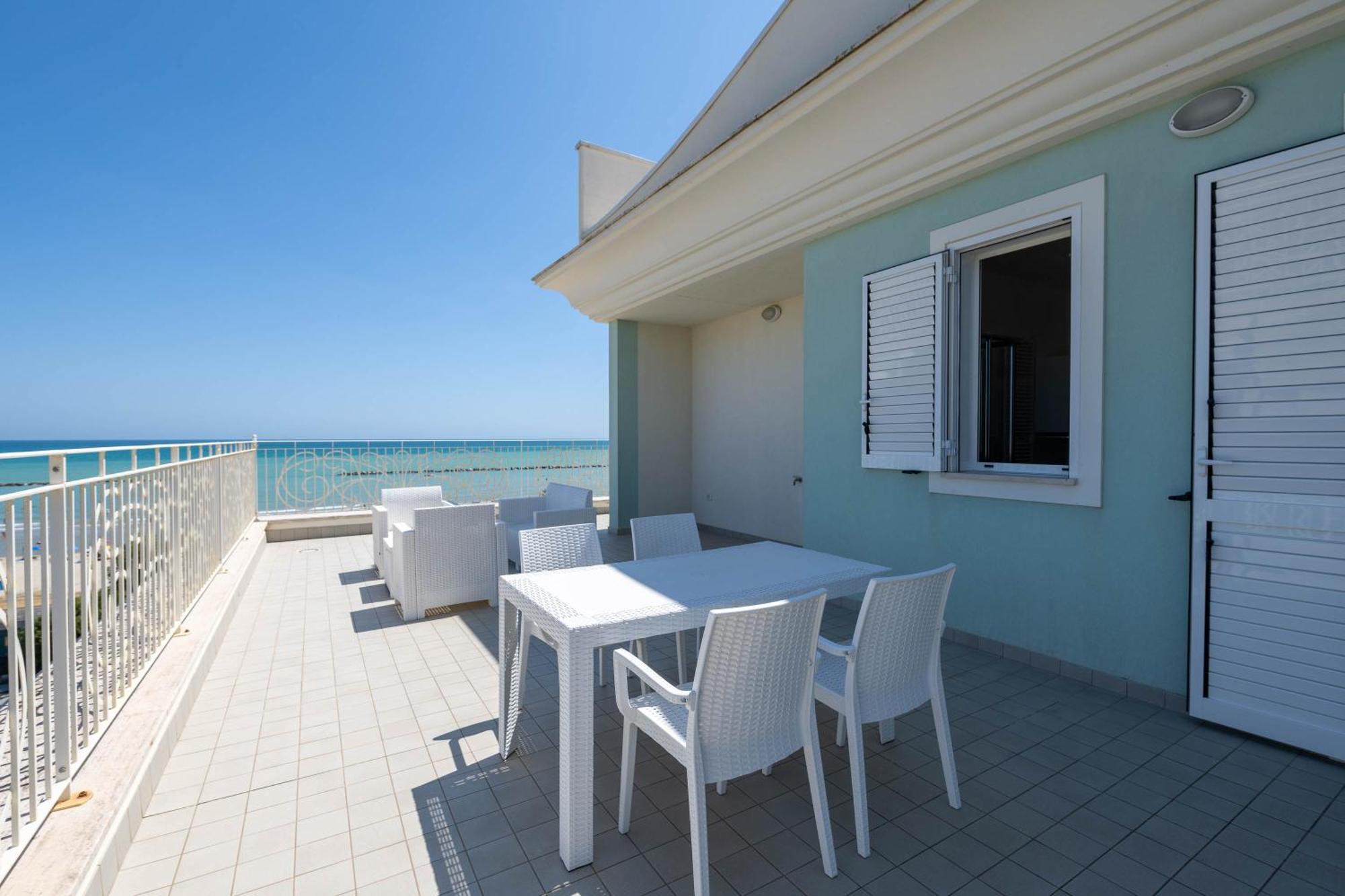 Apartamento Altomare - Vibra Villa Rosa Di Martinsicuro Exterior foto